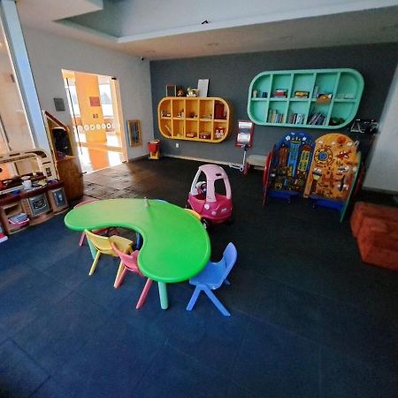 Maximo Glamour En Parque La Mexicana Y Expo Santa Fe Mexikóváros Kültér fotó